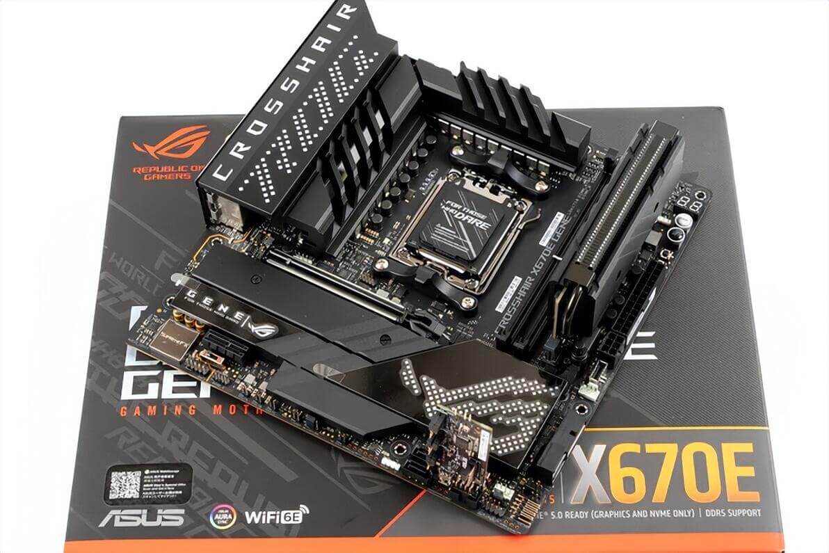 风冷小钢炮装机指南:ROG X670E GENE + 4070Ti SUPER 金属大师 + 机械大师 F36 飞行家